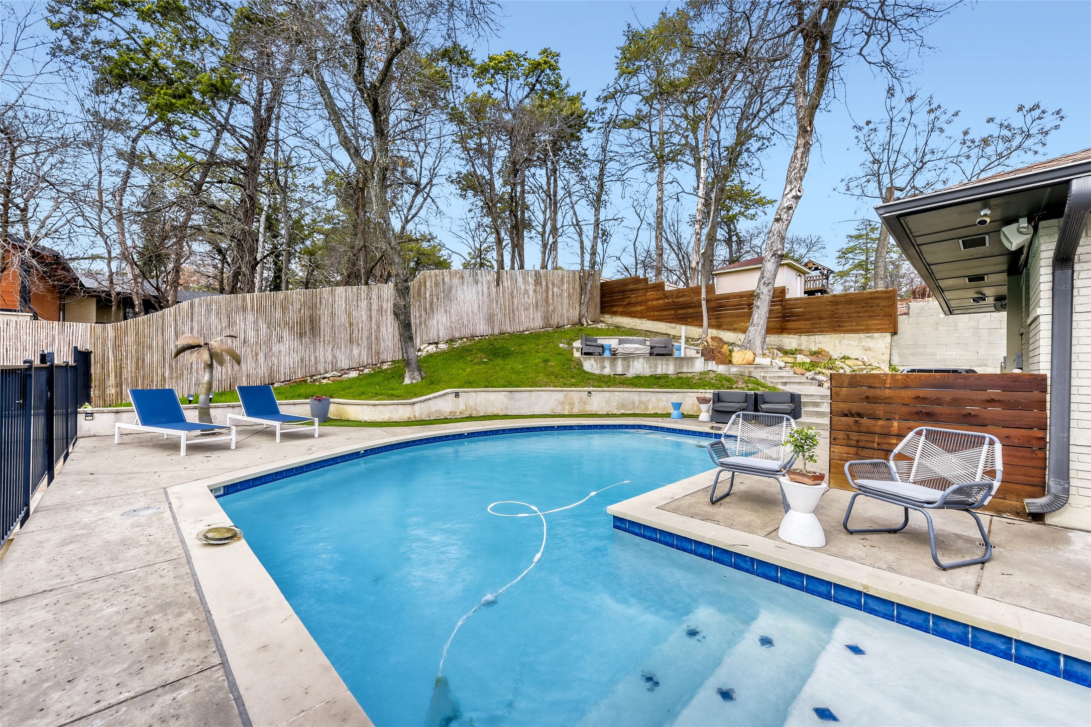 3919 S Franklin Street Dallas TX 75233