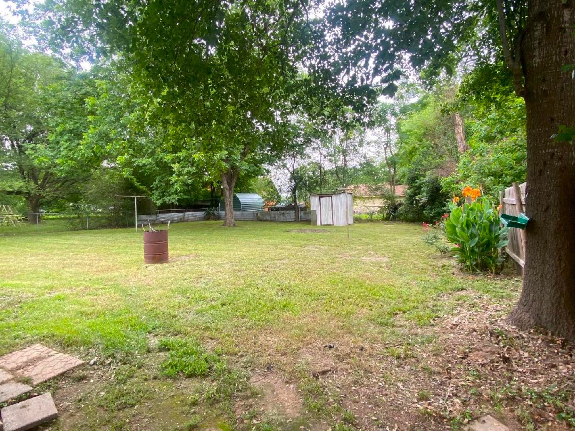 118 Hickory Pittsburg TX 75686