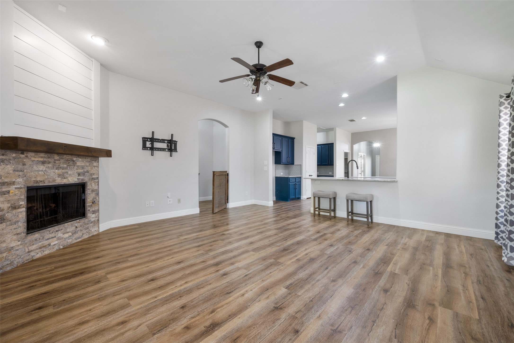 1401 Enchanted Rock Trail Mckinney TX 75072