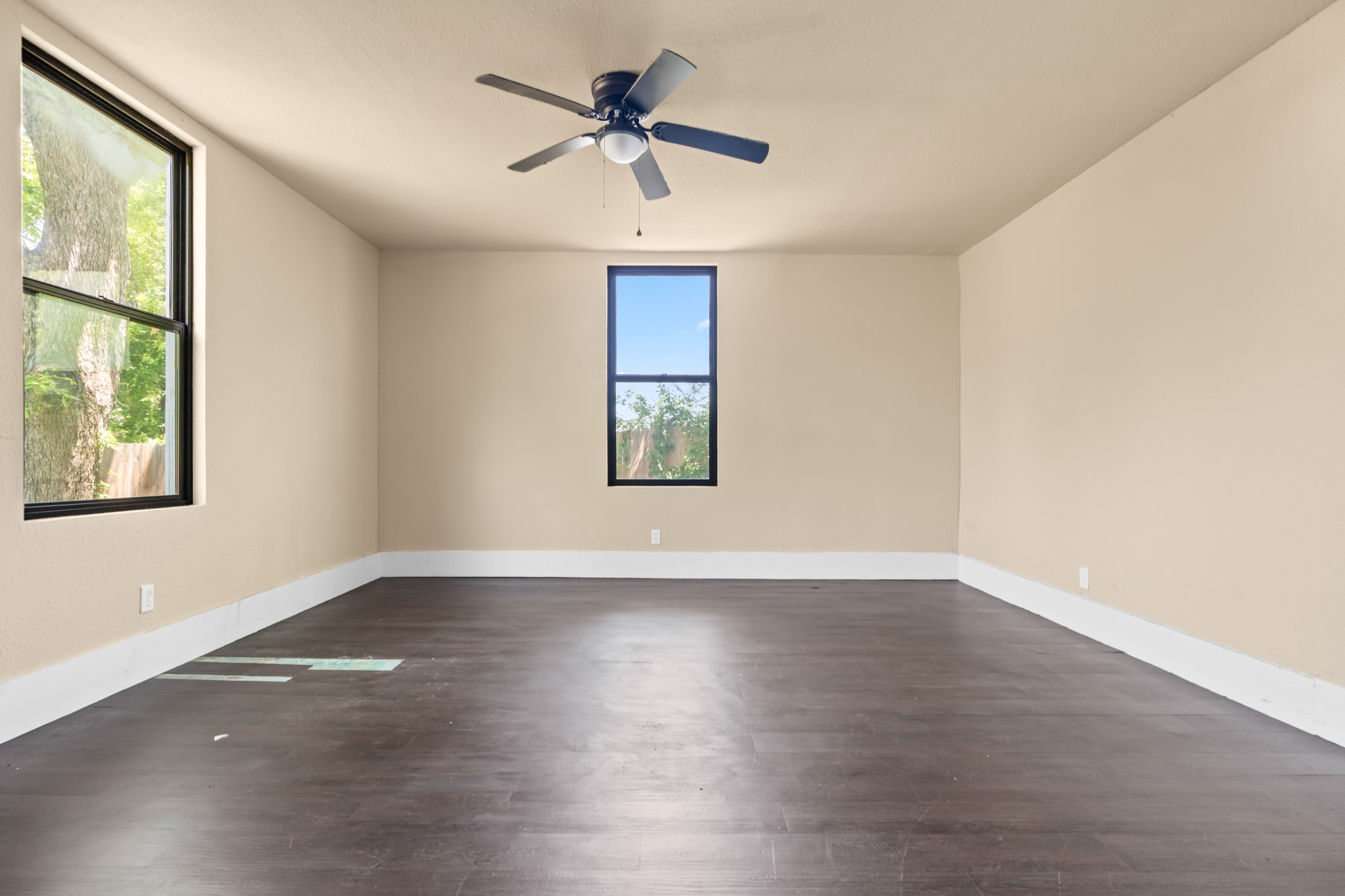 102 Chestnut Street Hillsboro TX 76645