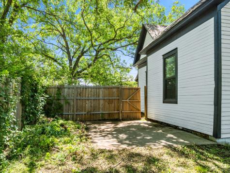102 Chestnut Street Hillsboro TX 76645