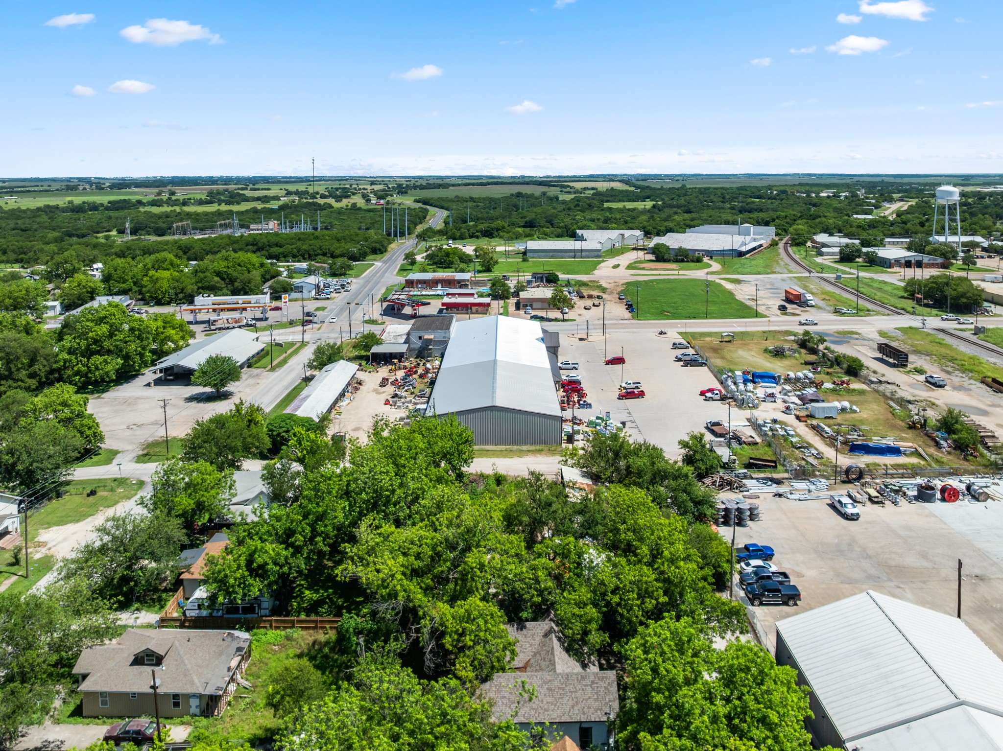 102 Chestnut Street Hillsboro TX 76645