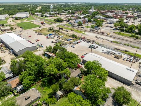 102 Chestnut Street Hillsboro TX 76645