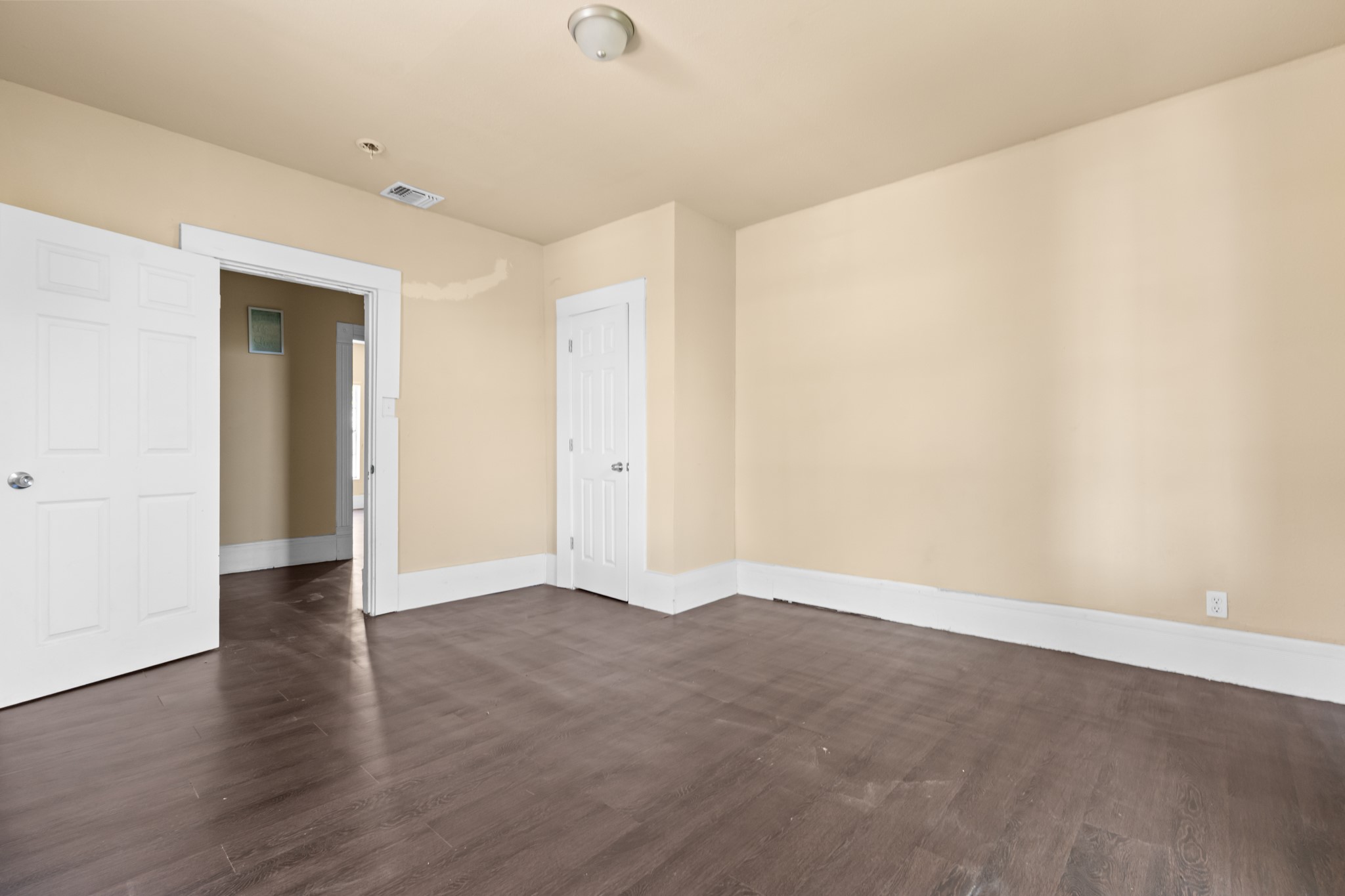 102 Chestnut Street Hillsboro TX 76645