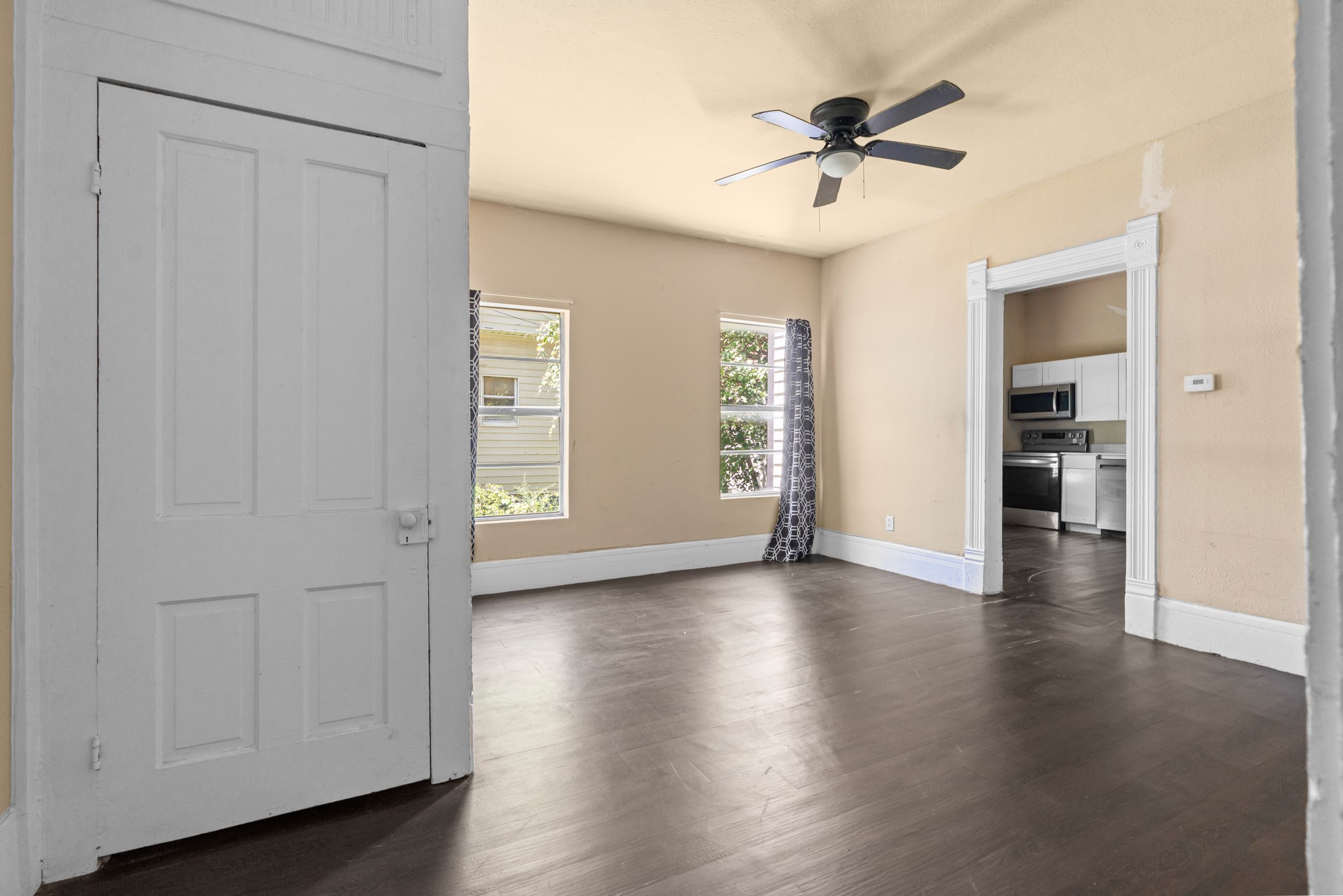 102 Chestnut Street Hillsboro TX 76645