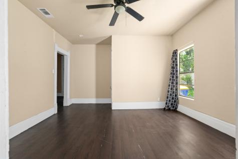 102 Chestnut Street Hillsboro TX 76645