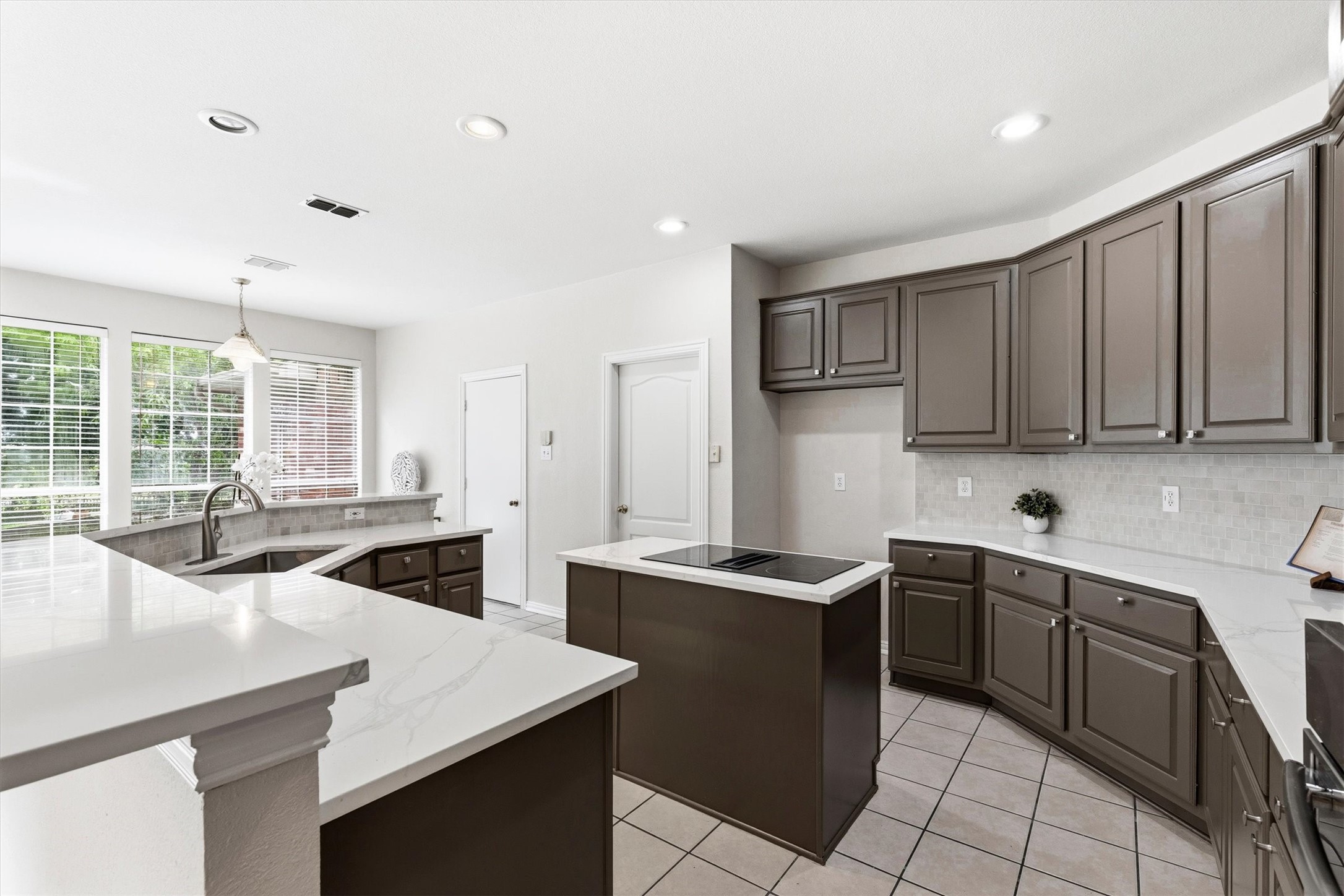 6010 Troon Circle Garland TX 75044
