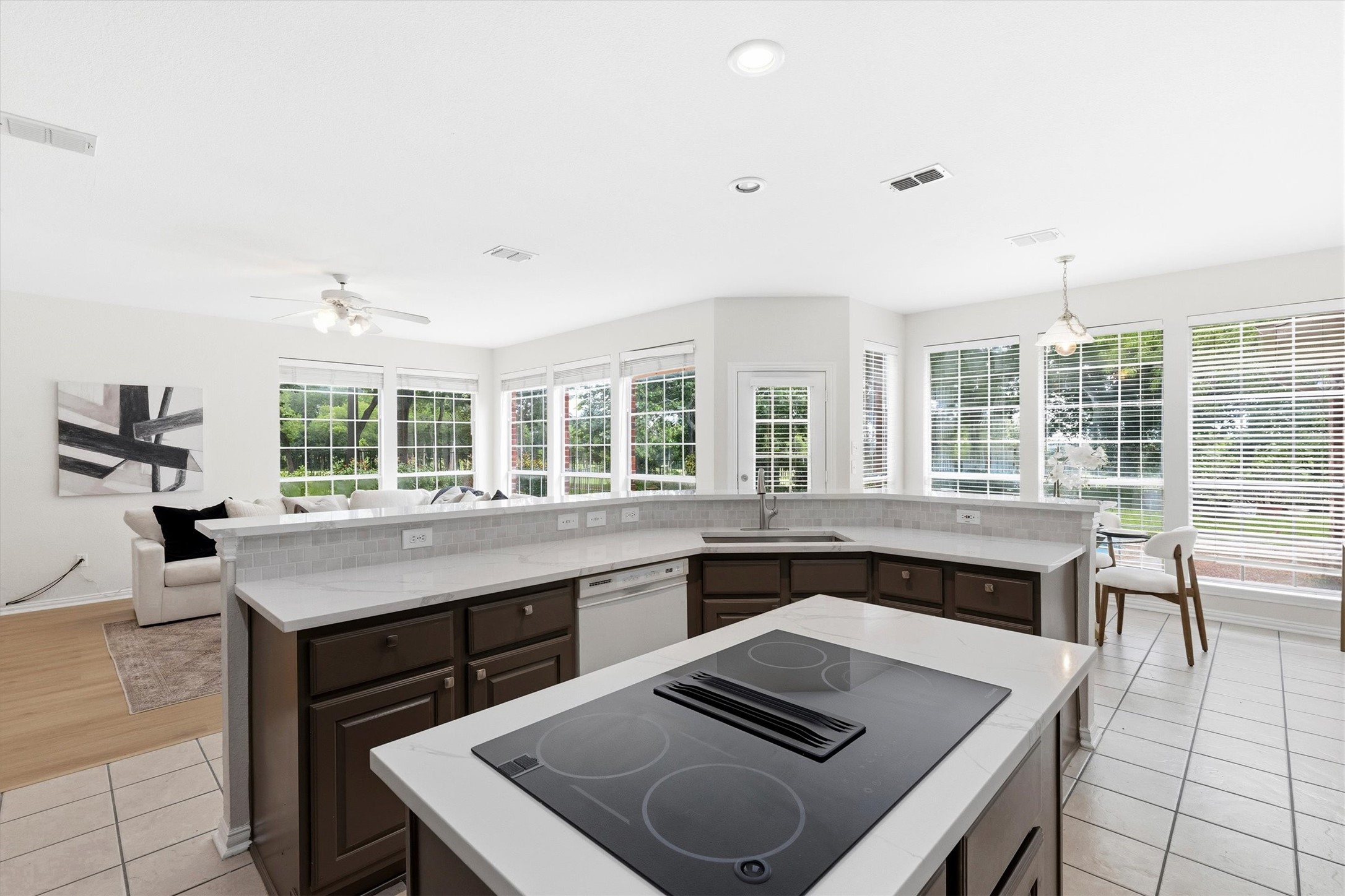 6010 Troon Circle Garland TX 75044