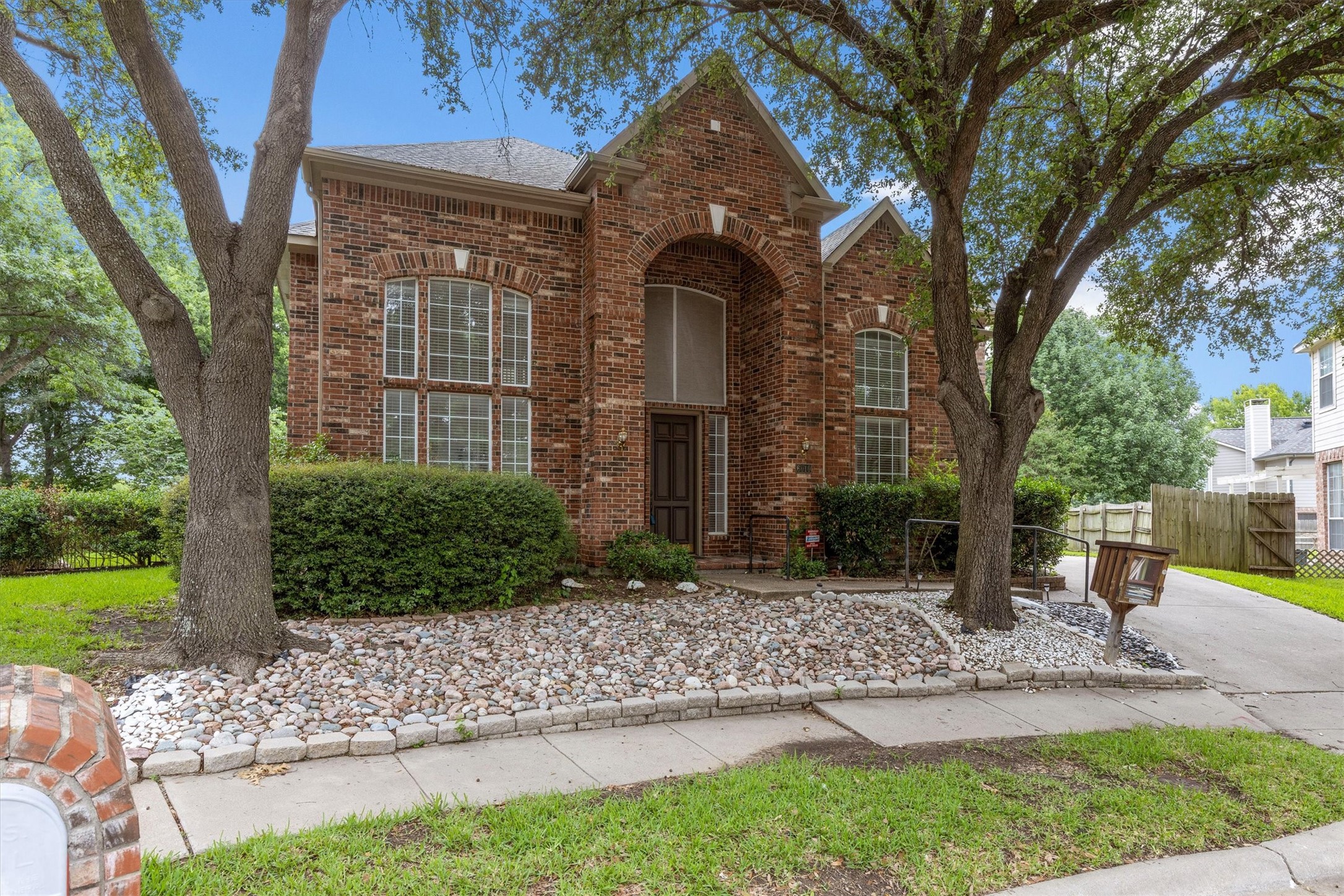 6010 Troon Circle Garland TX 75044