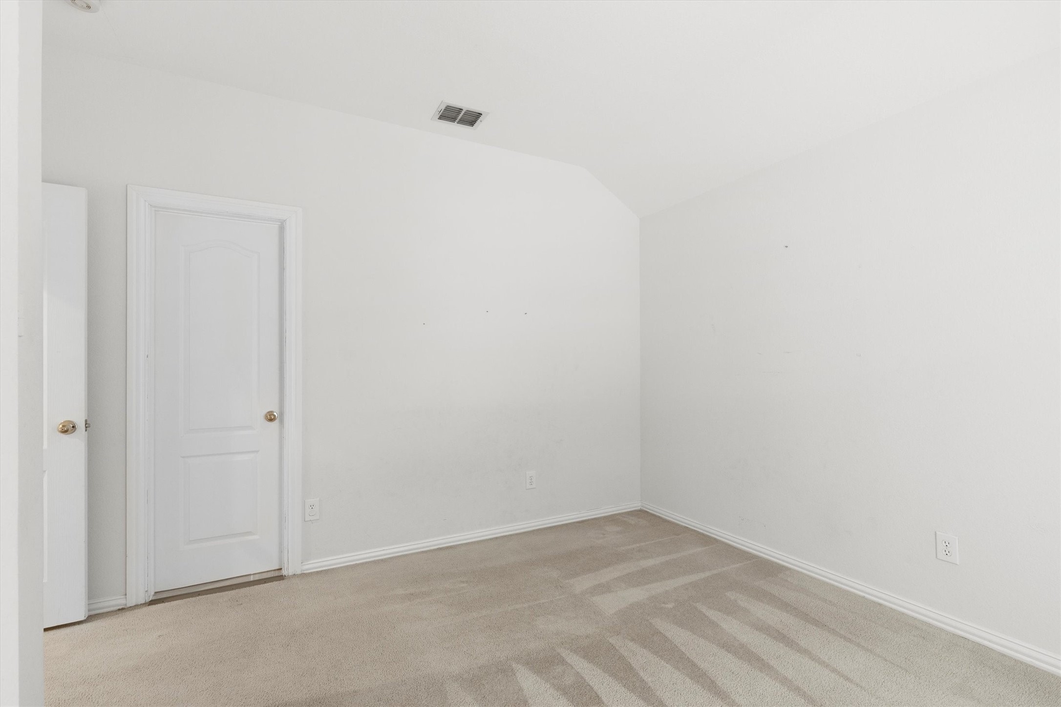 6010 Troon Circle Garland TX 75044