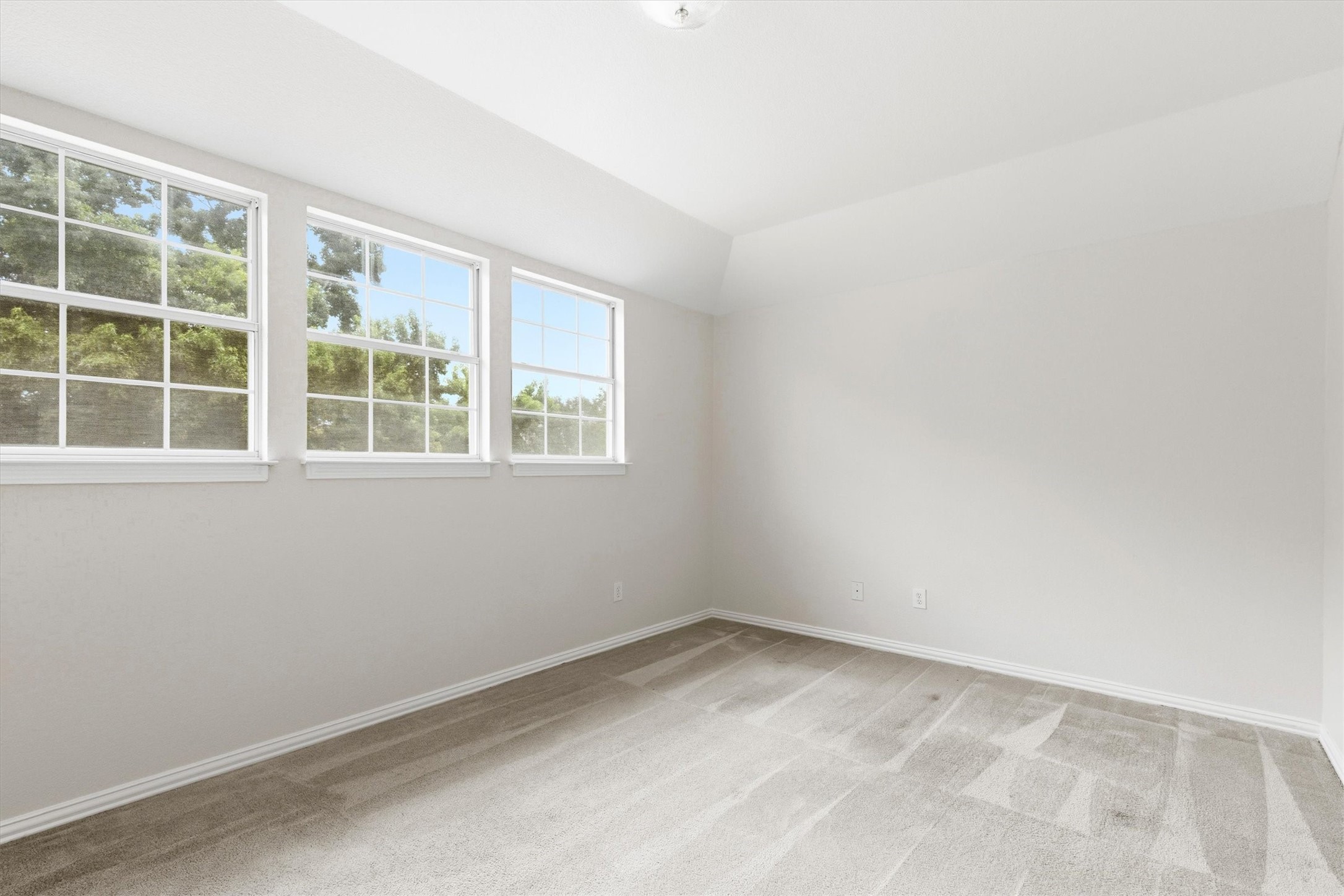 6010 Troon Circle Garland TX 75044