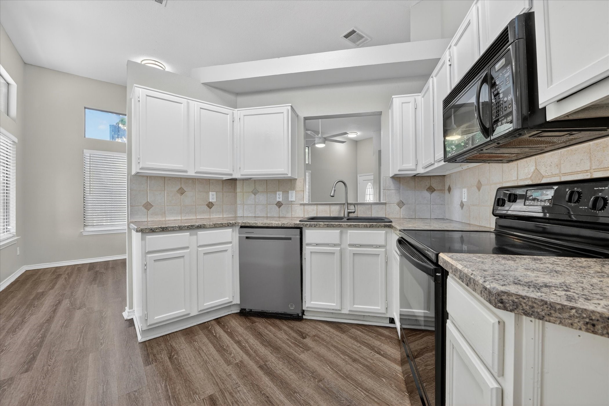 1231 Settlers Way Lewisville TX 75067