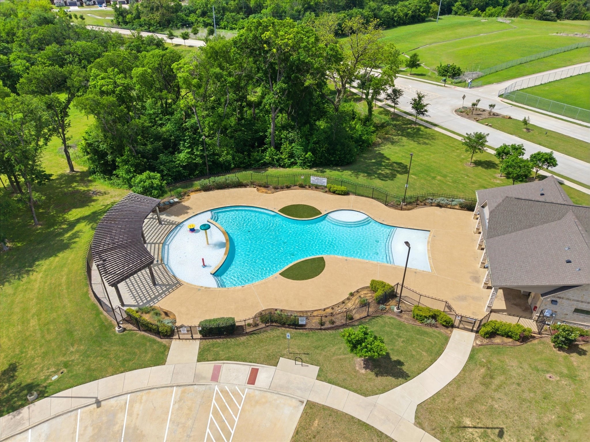 462 W Autumn Hill Bluff Lavon TX 75166