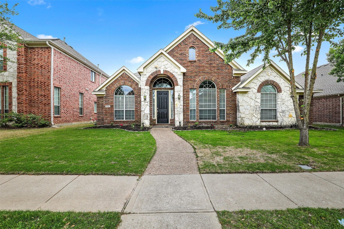 9321 Stonewood Drive Mckinney TX 75072