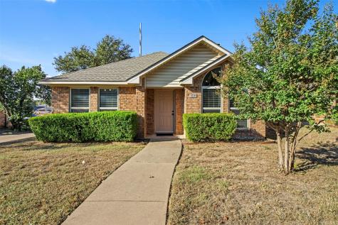 1814 Blair Oak Drive Lewisville TX 75067