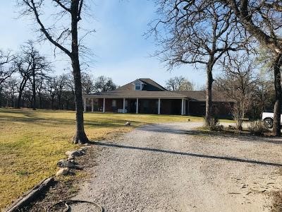 1102 J E Woody Road Springtown TX 76082