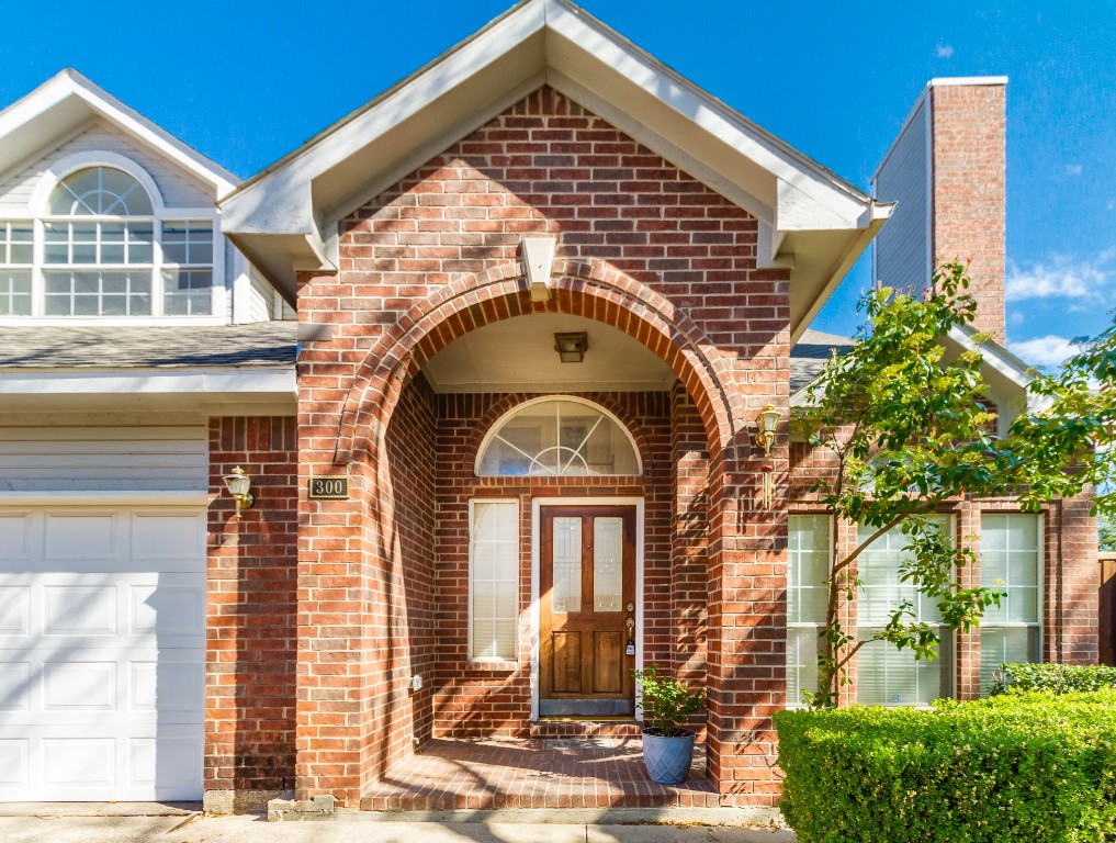 300 Thistle Sage Court Irving TX 75063