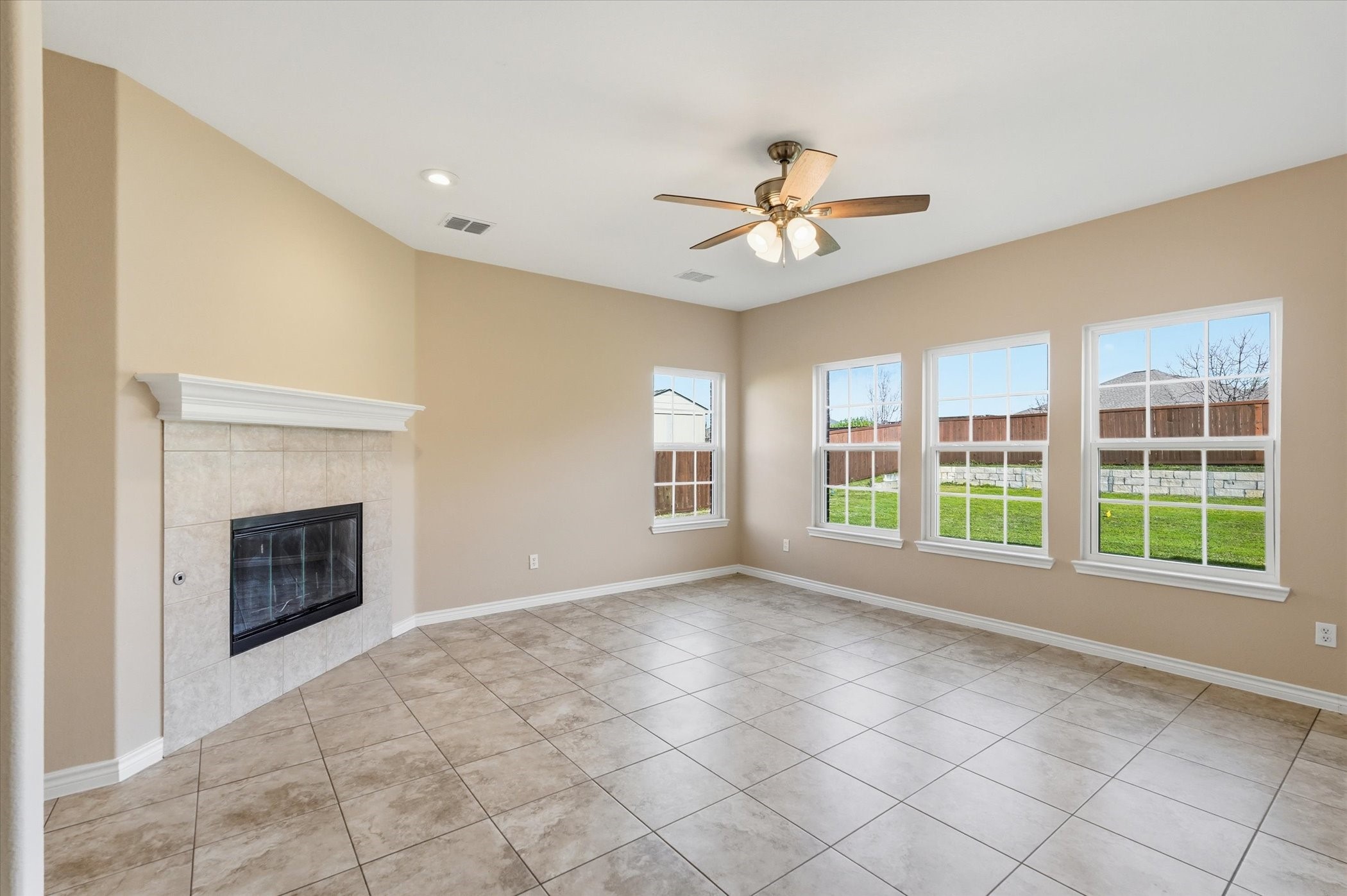 2631 Leisure Lane Little Elm TX 75068