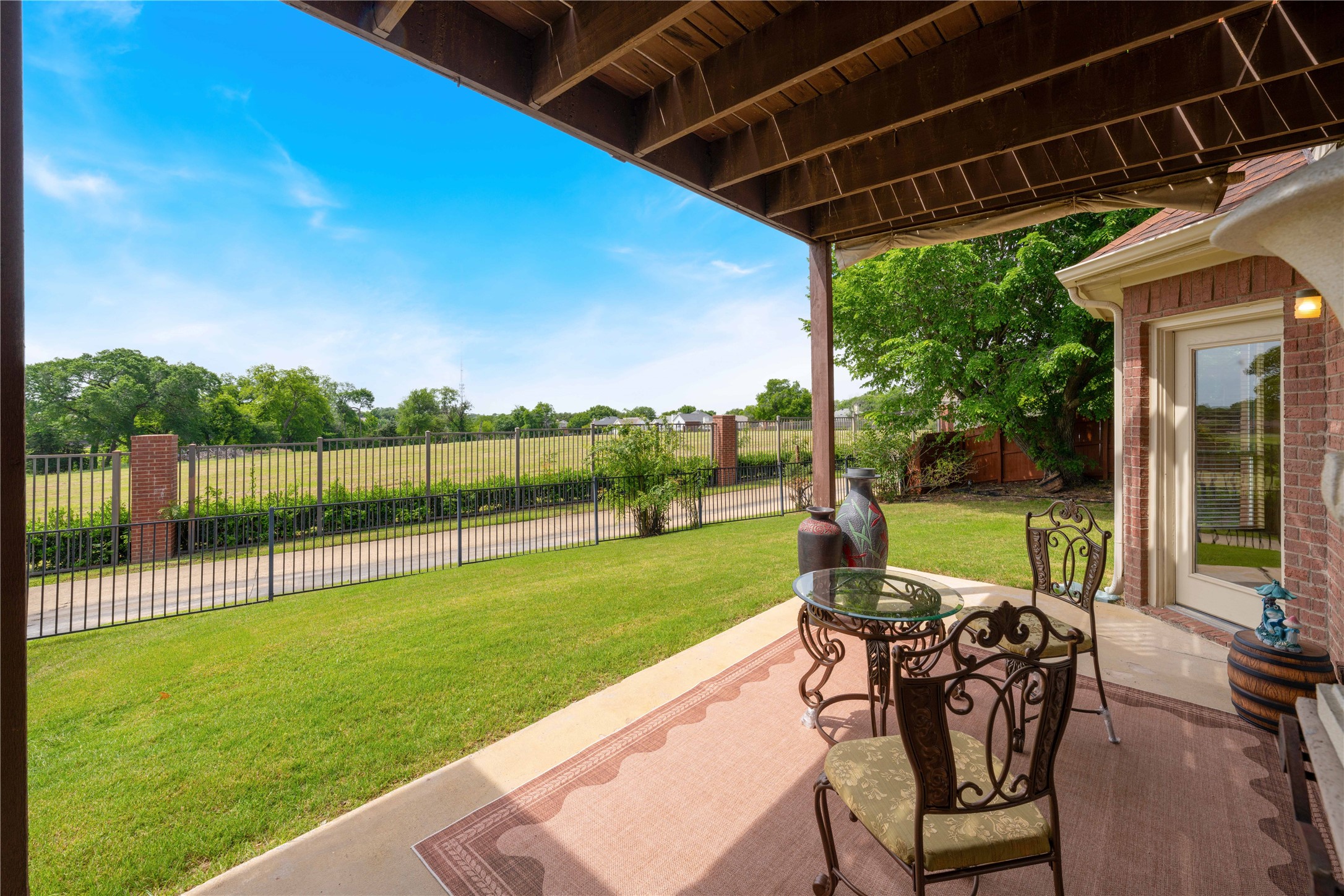 1301 Breamar Drive Carrollton TX 75007