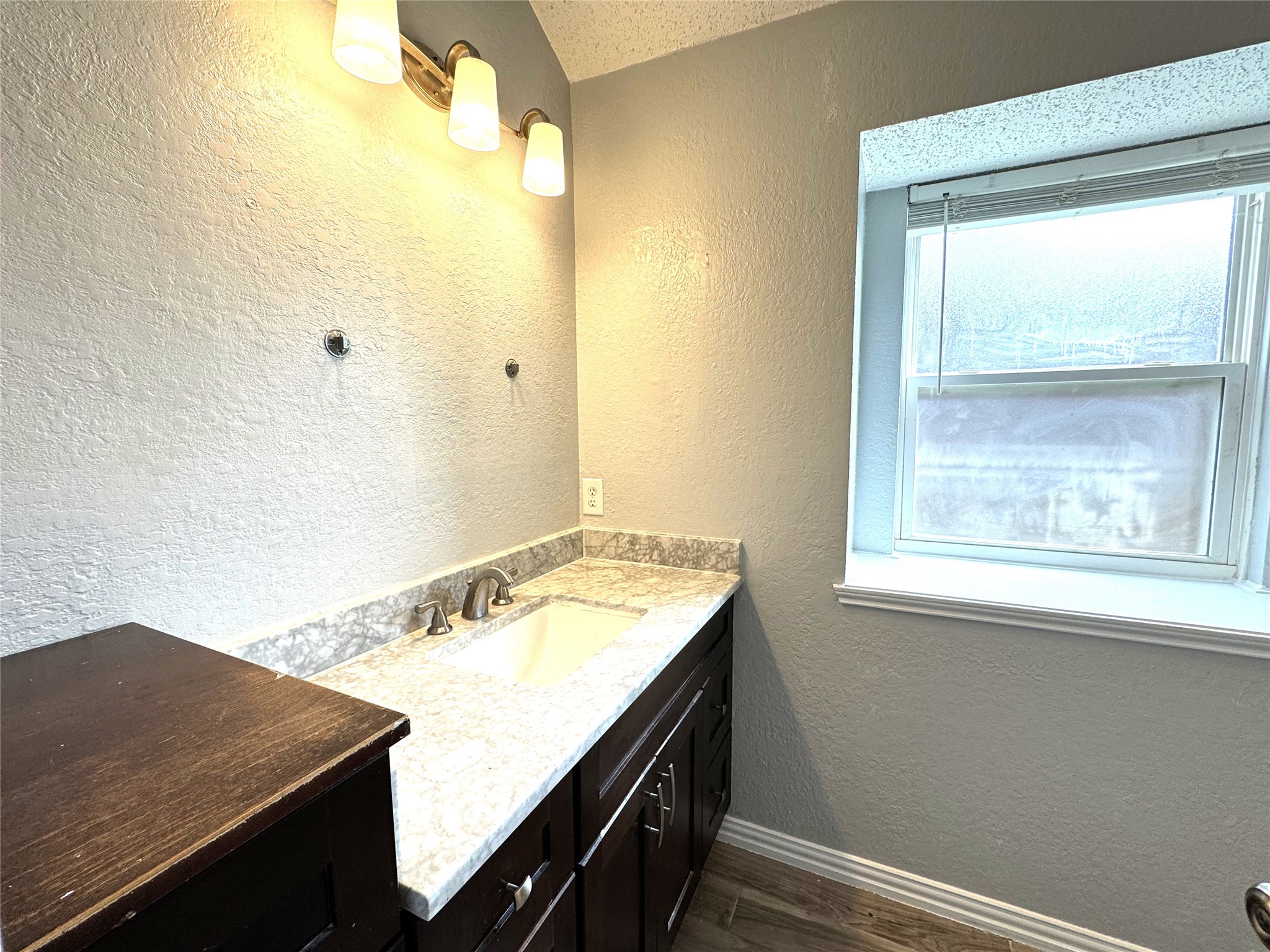 4522 Westlake Drive Garland TX 75043
