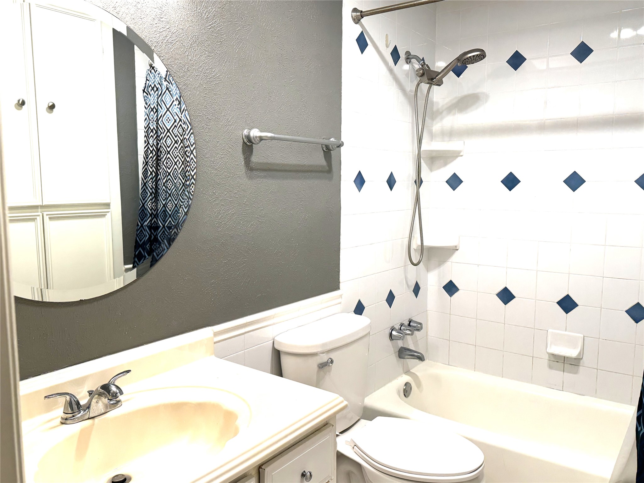 4522 Westlake Drive Garland TX 75043