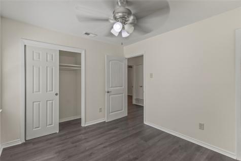 7904 Silverdale Drive Dallas TX 75232