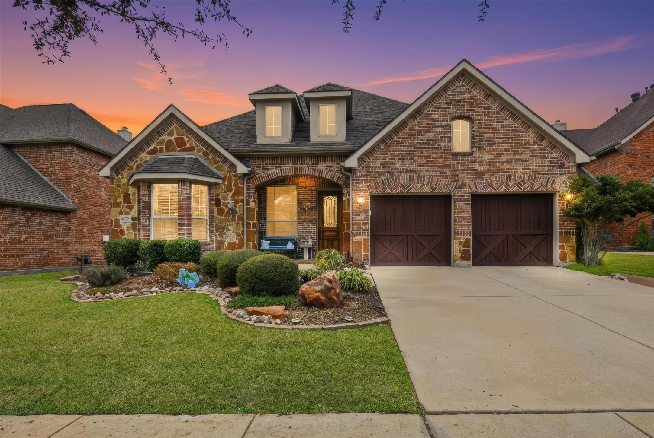 1133 Burnett Drive Lantana TX 76226
