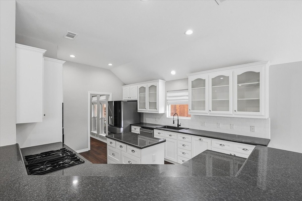 6304 Southern Hills Drive Fort Worth TX 76132