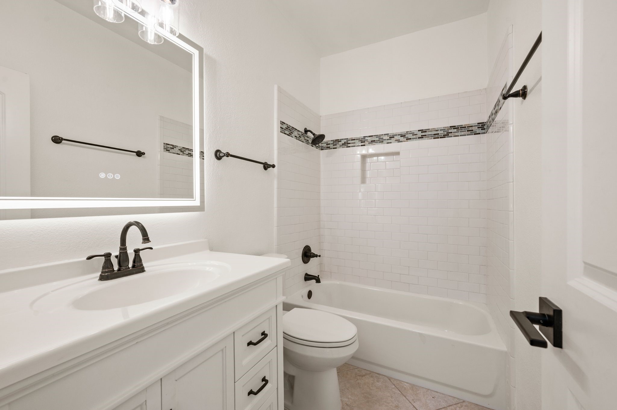 2140 Falcon Ridge Drive Carrollton TX 75010