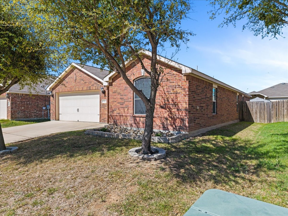 6113 Chalk Hollow Drive Fort Worth TX 76179