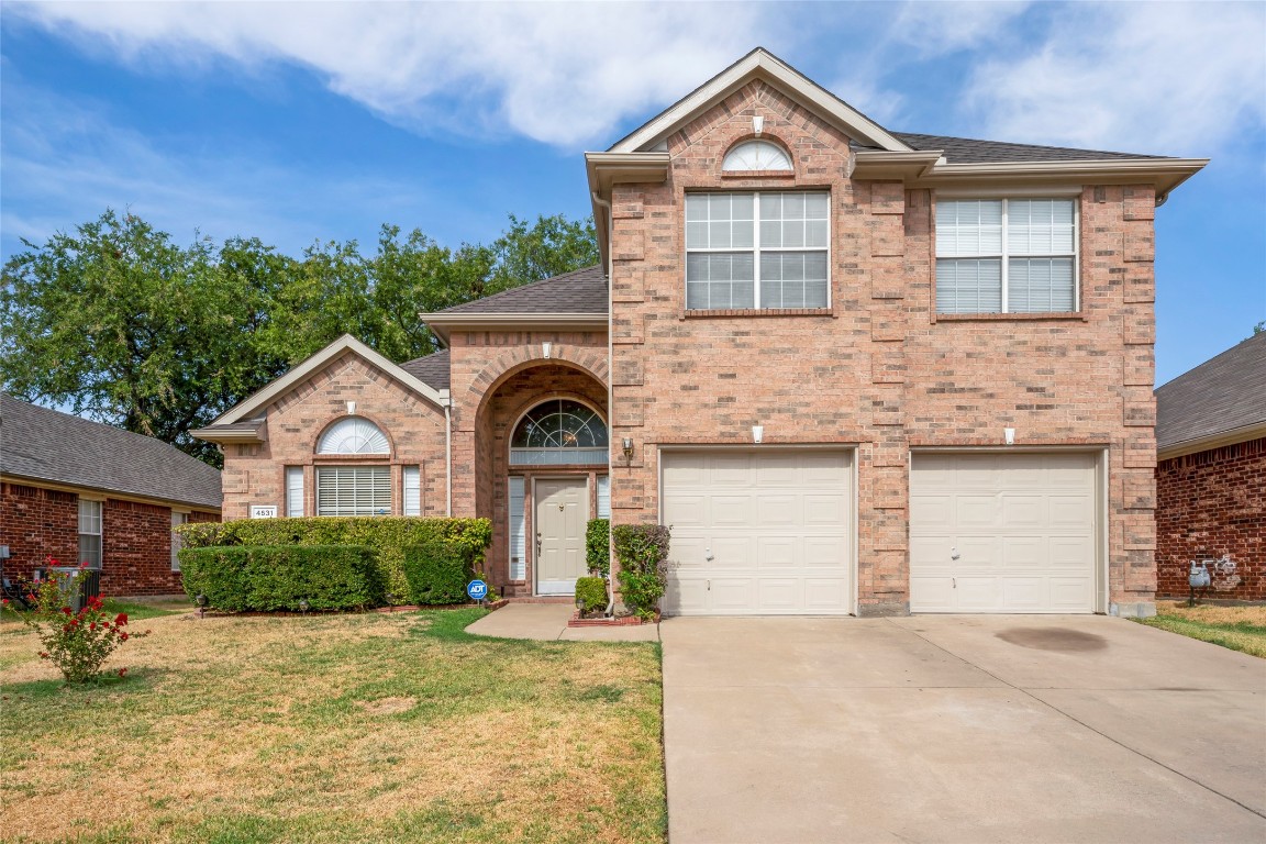 4531 Westchester Glen Drive Grand Prairie TX 75052