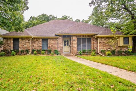 3824 Sounder Drive Arlington TX 76001