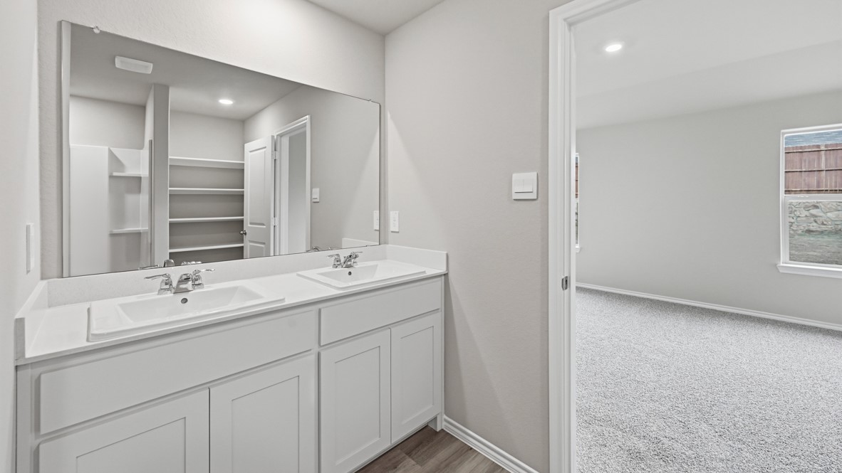 1924 Cherokee Lane Cleburne TX 76033