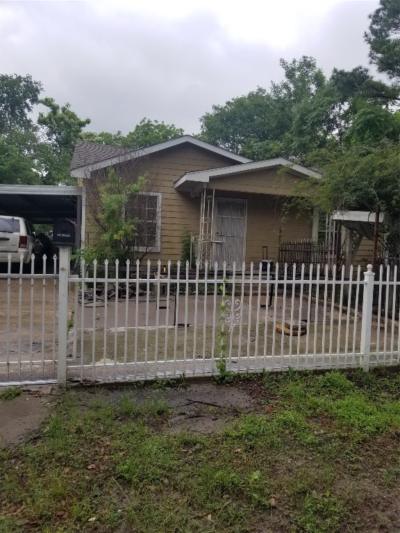 8317 Tenino Street Dallas TX 75217
