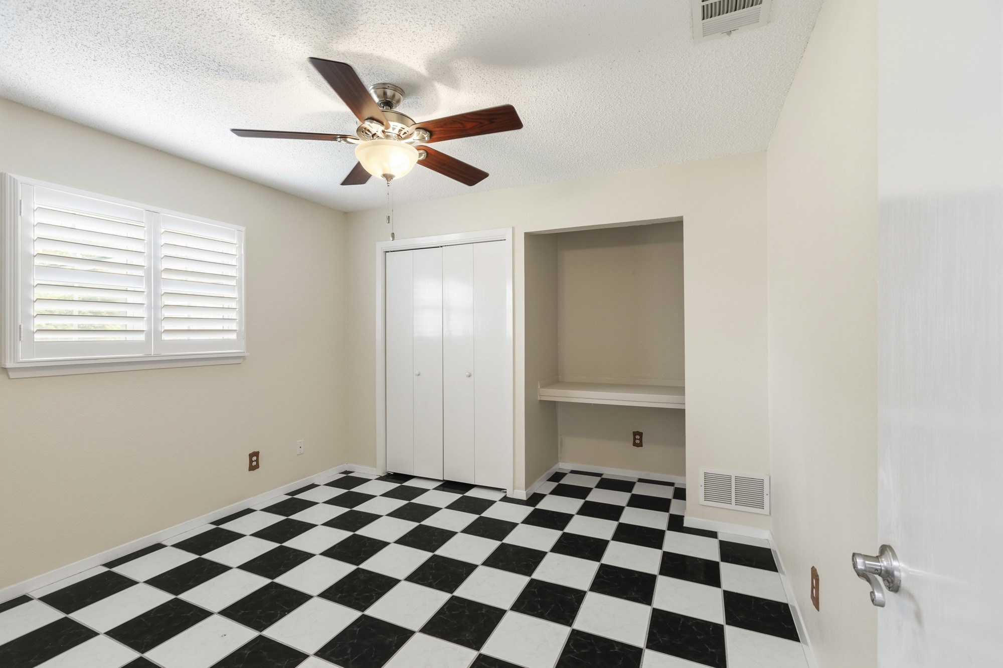 413 Hardwood Trail Mesquite TX 75150