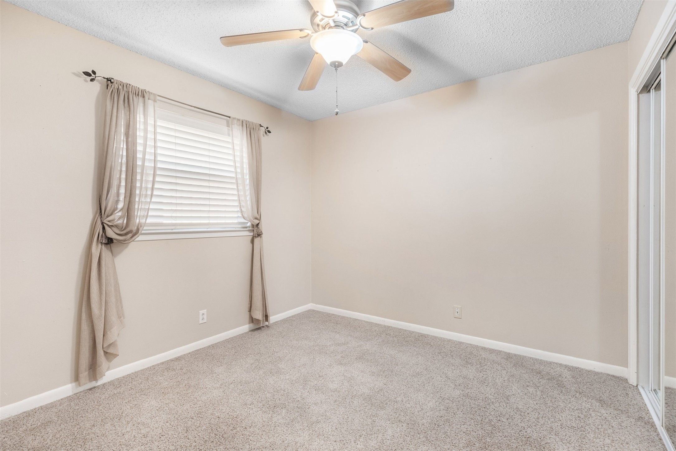 2810 Shawn Drive Denison TX 75020