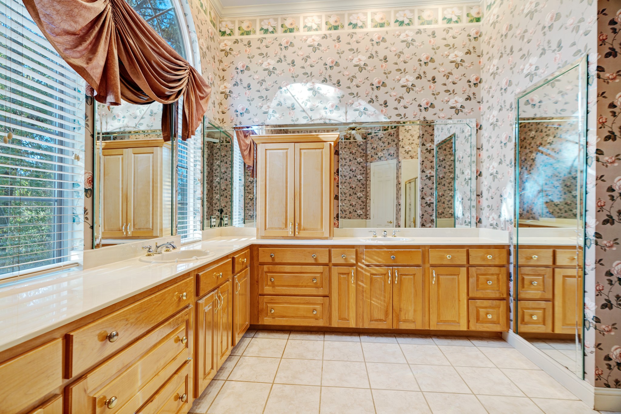 3065 Oak Creek Drive Paris TX 75462