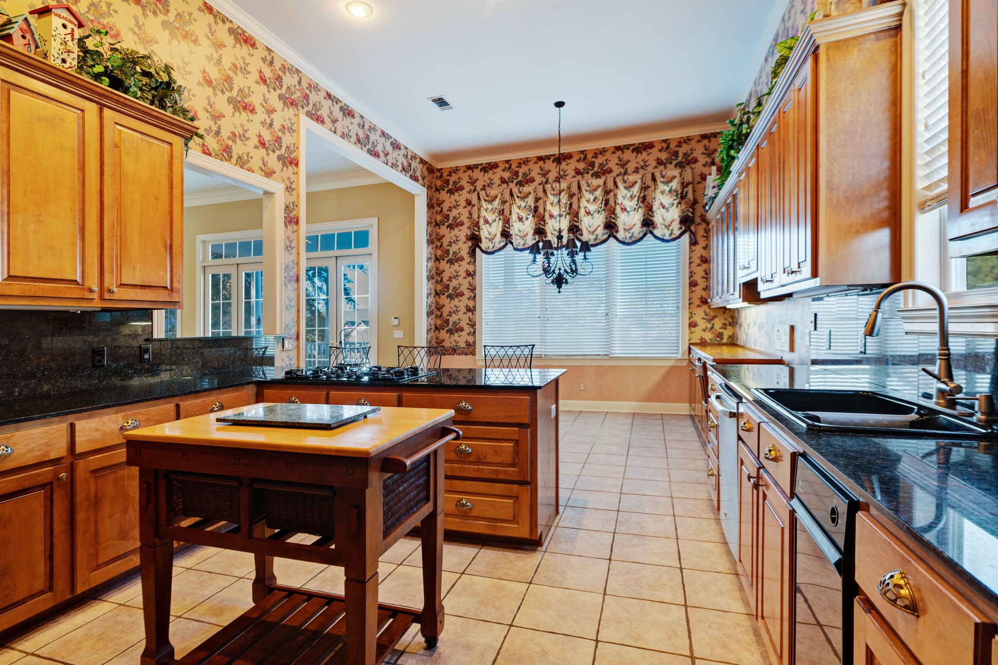 3065 Oak Creek Drive Paris TX 75462