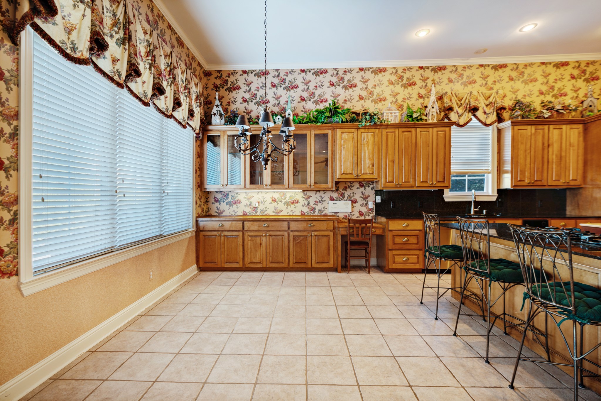3065 Oak Creek Drive Paris TX 75462