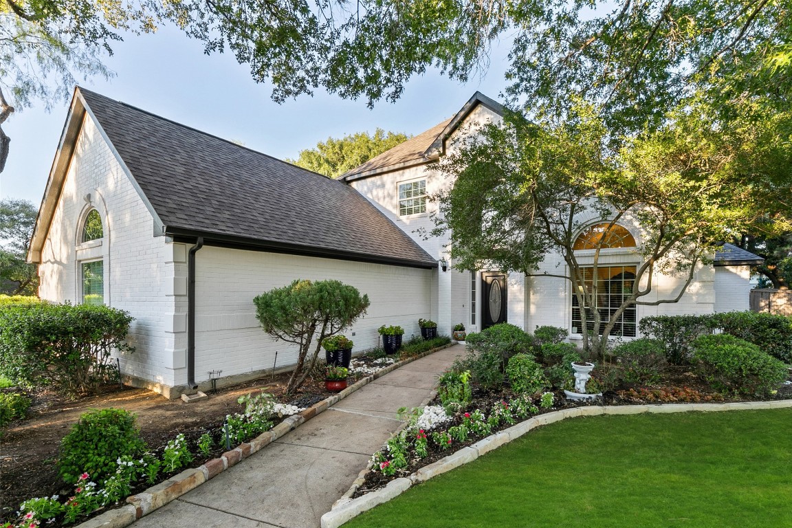 1404 Candlelight Cove Flower Mound TX 75028