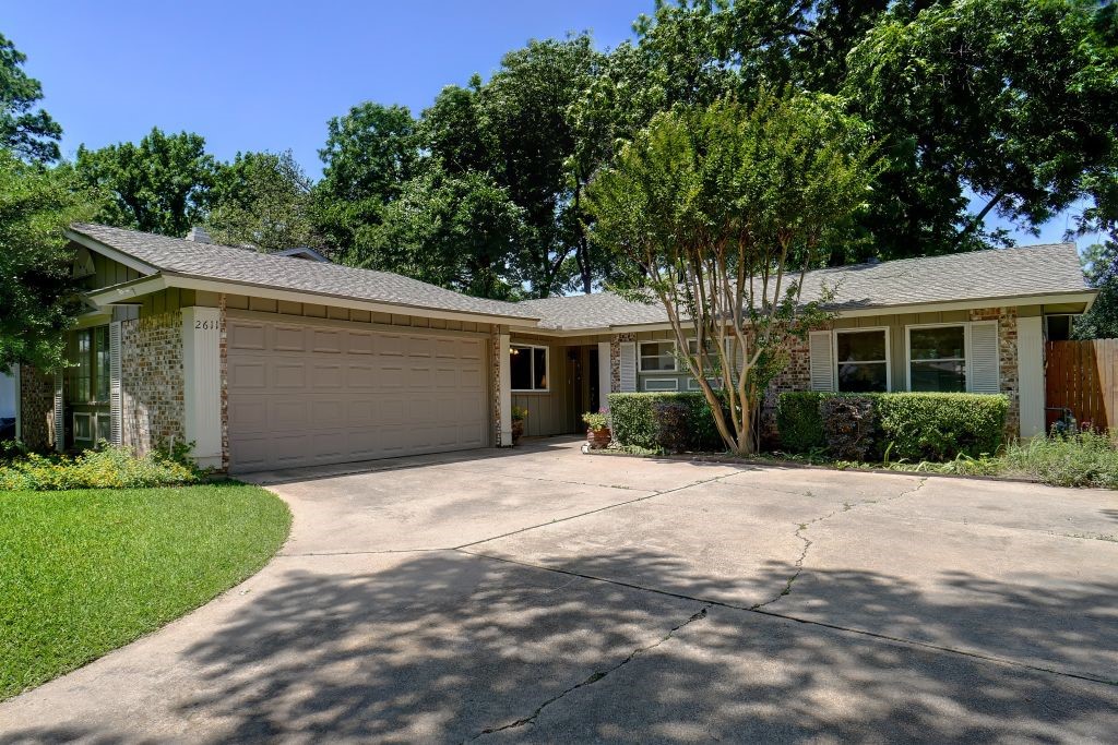 2611 Norwood Lane Arlington TX 76013