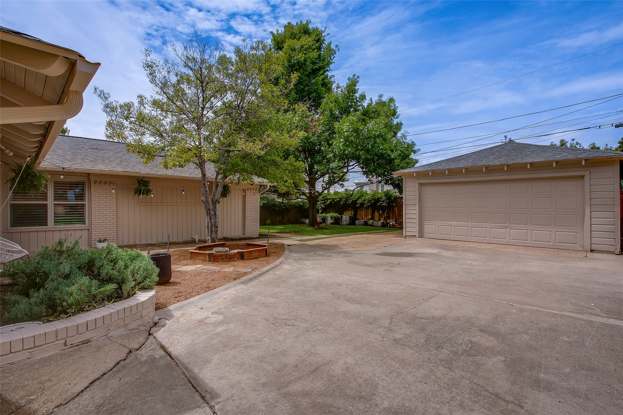 714 Winchester Drive Richardson TX 75080