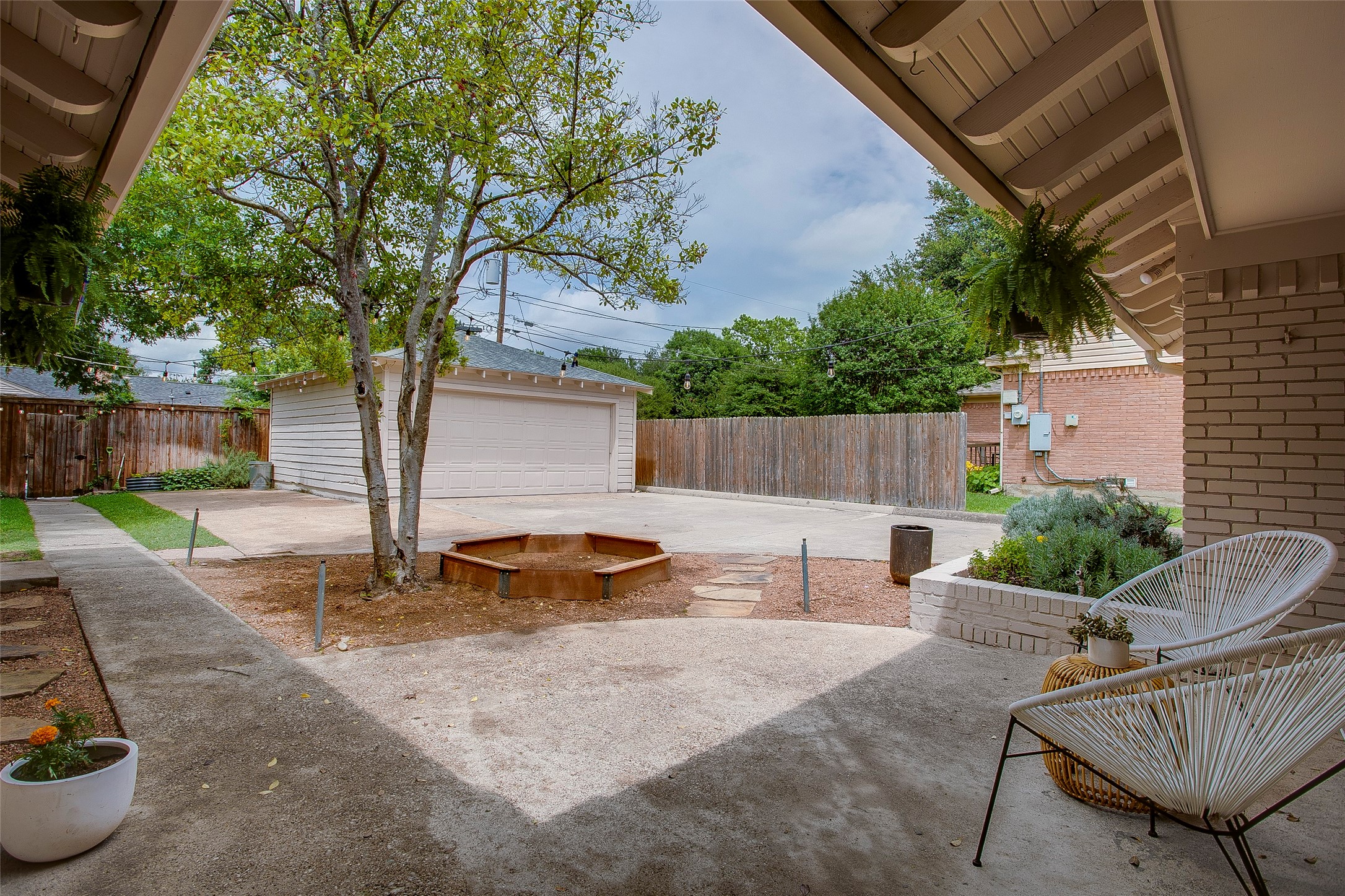 714 Winchester Drive Richardson TX 75080
