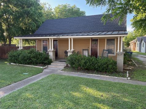 1314 Worthington Street Grapevine TX 76051