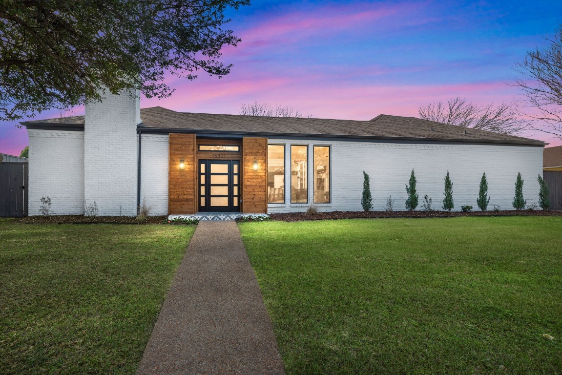 16823 Mossy Oak Drive Dallas TX 75248