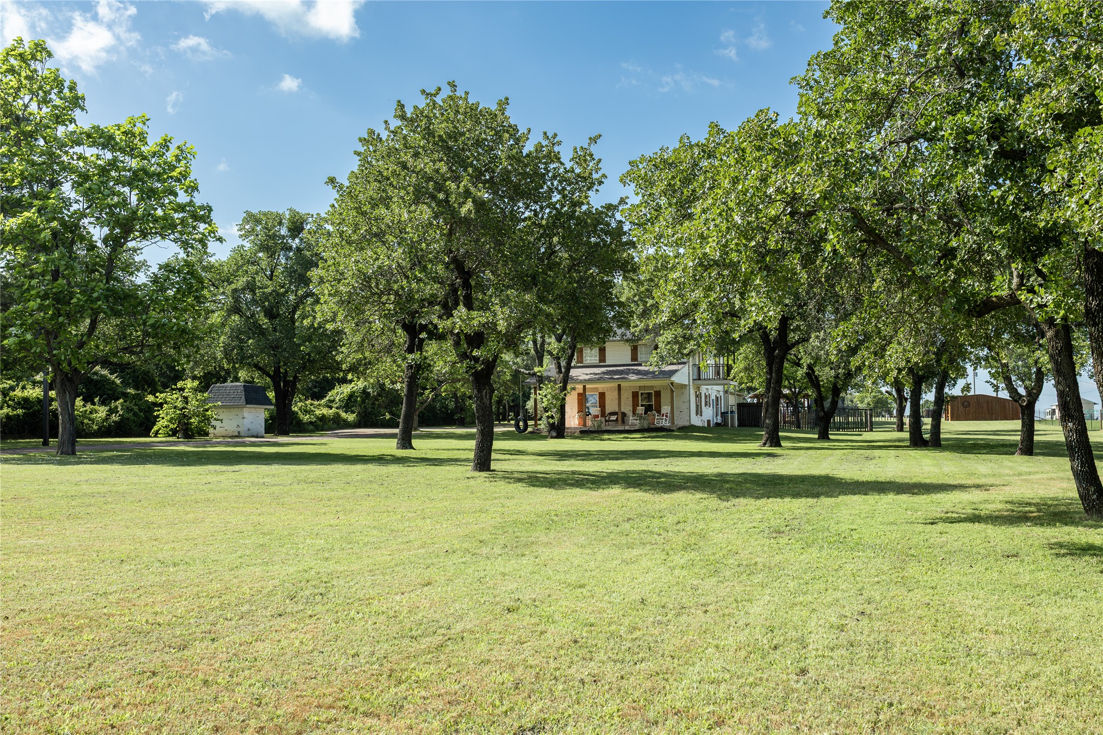 909 Grindstone Road Brock TX 76087