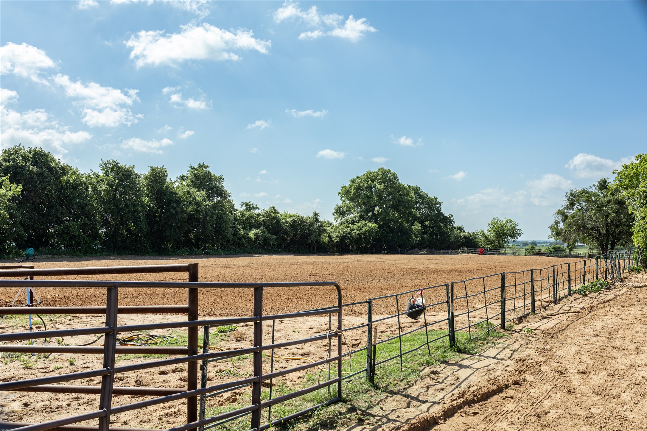 909 Grindstone Road Brock TX 76087