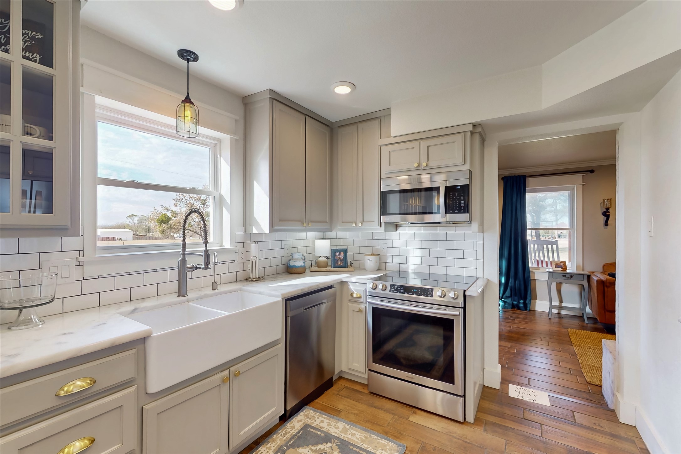 909 Grindstone Road Brock TX 76087