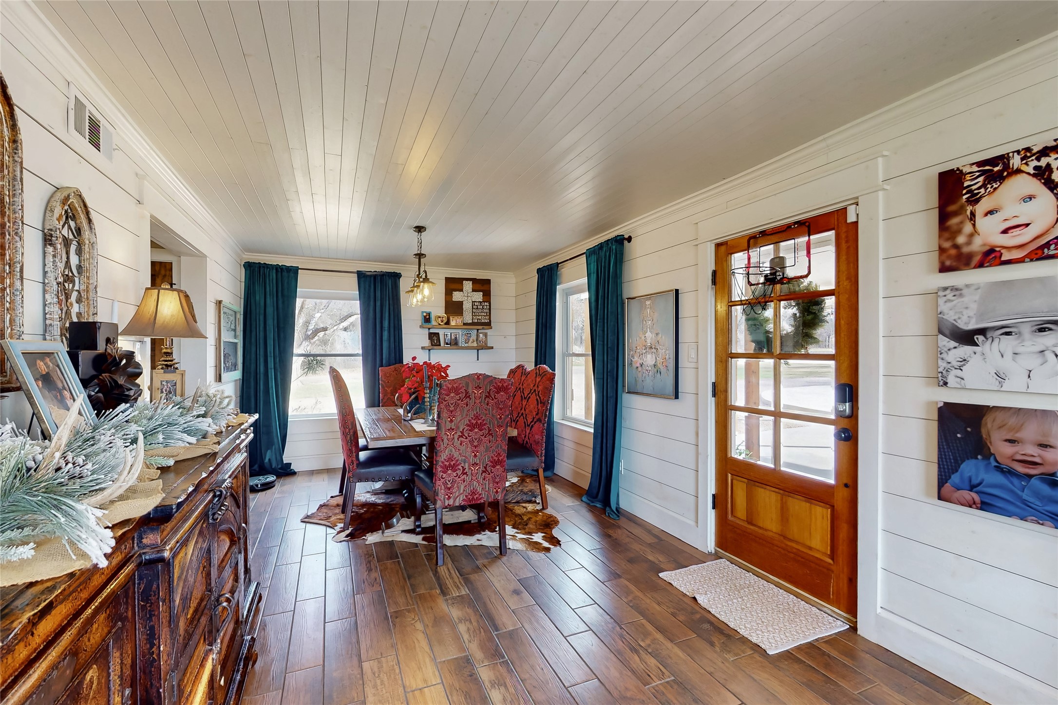 909 Grindstone Road Brock TX 76087