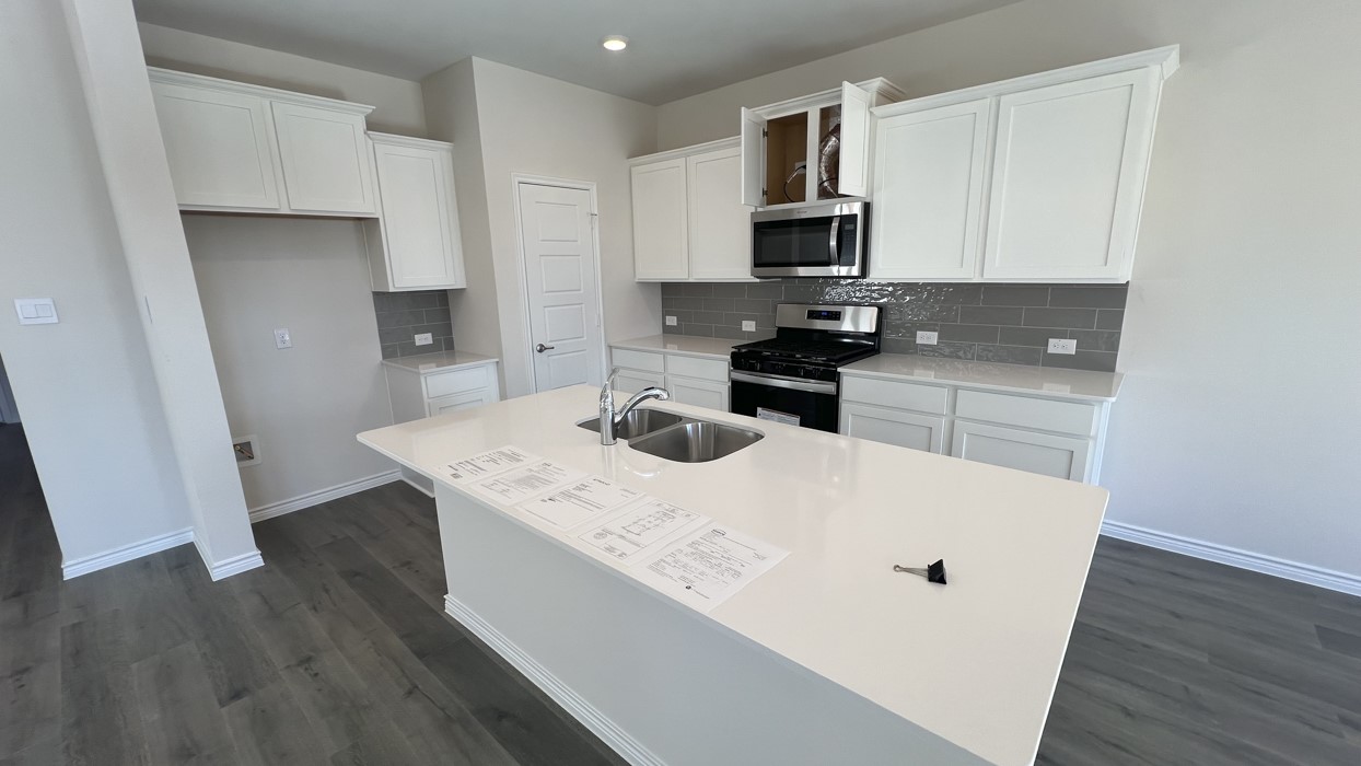 9517 Dugout Drive Aubrey TX 76227